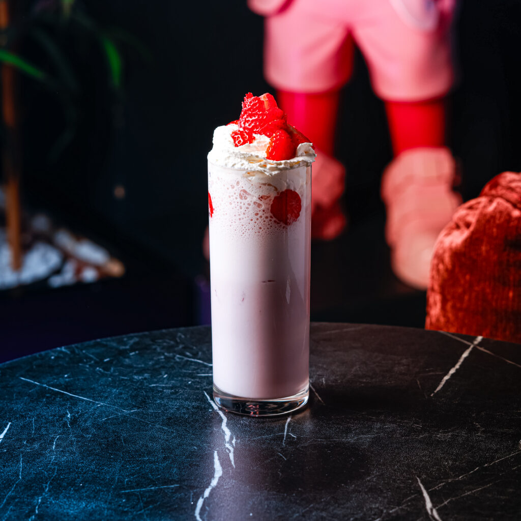 Strawberry-Vanilla-Milkshake